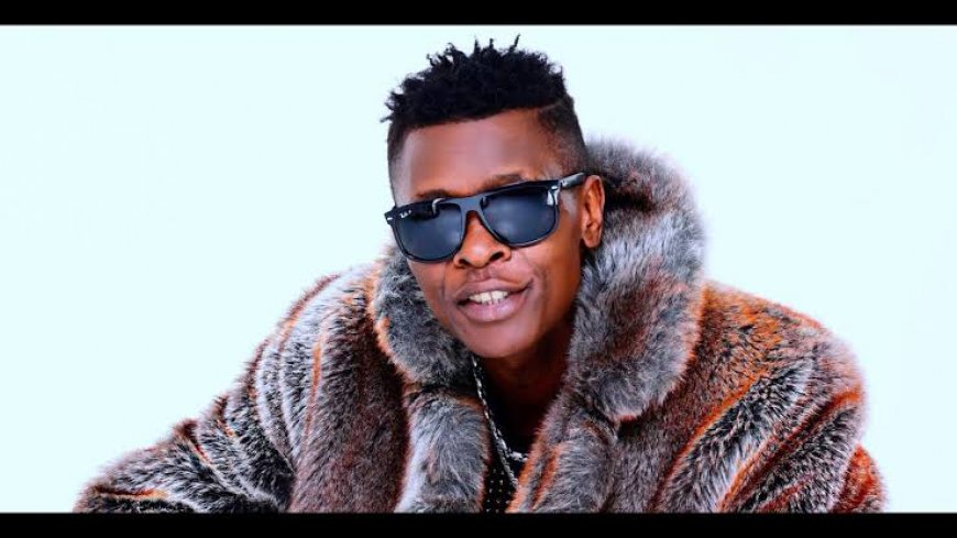 Jose Chameleone Apologizes to Fans for Controversial Kiss with Weasel Manizo at Gwanga Mujje Concert